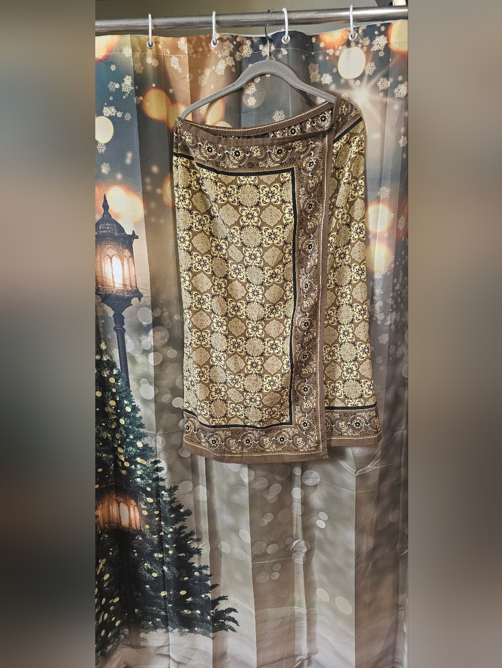 Sag Harbor Brown and Gold Patterned Midi Skirt